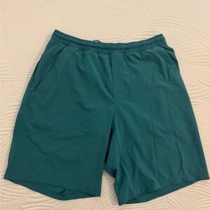 Lululemon Athletica Green Athletic Shorts Lightweight Moisture-Wicking